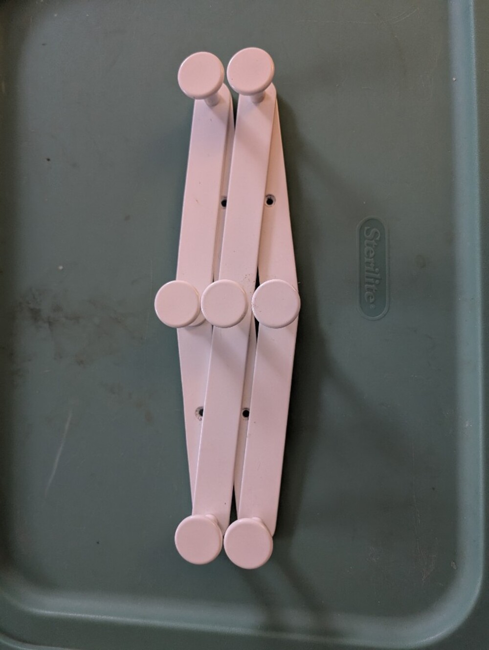Foldable White Peg Rack Wall Hook Organizer
